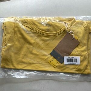 Kyte BABY PINEAPPLE short sleeve pajamas 4T.